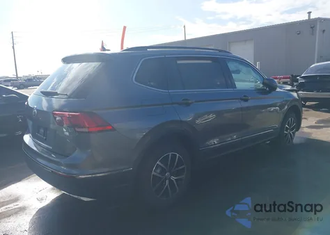2021 Volkswagen Tiguan 2.0T Se/2.0T Se R-Line Black/2.0T Sel из США, поврежденный, VIN 3VV3B7AX8MM081104